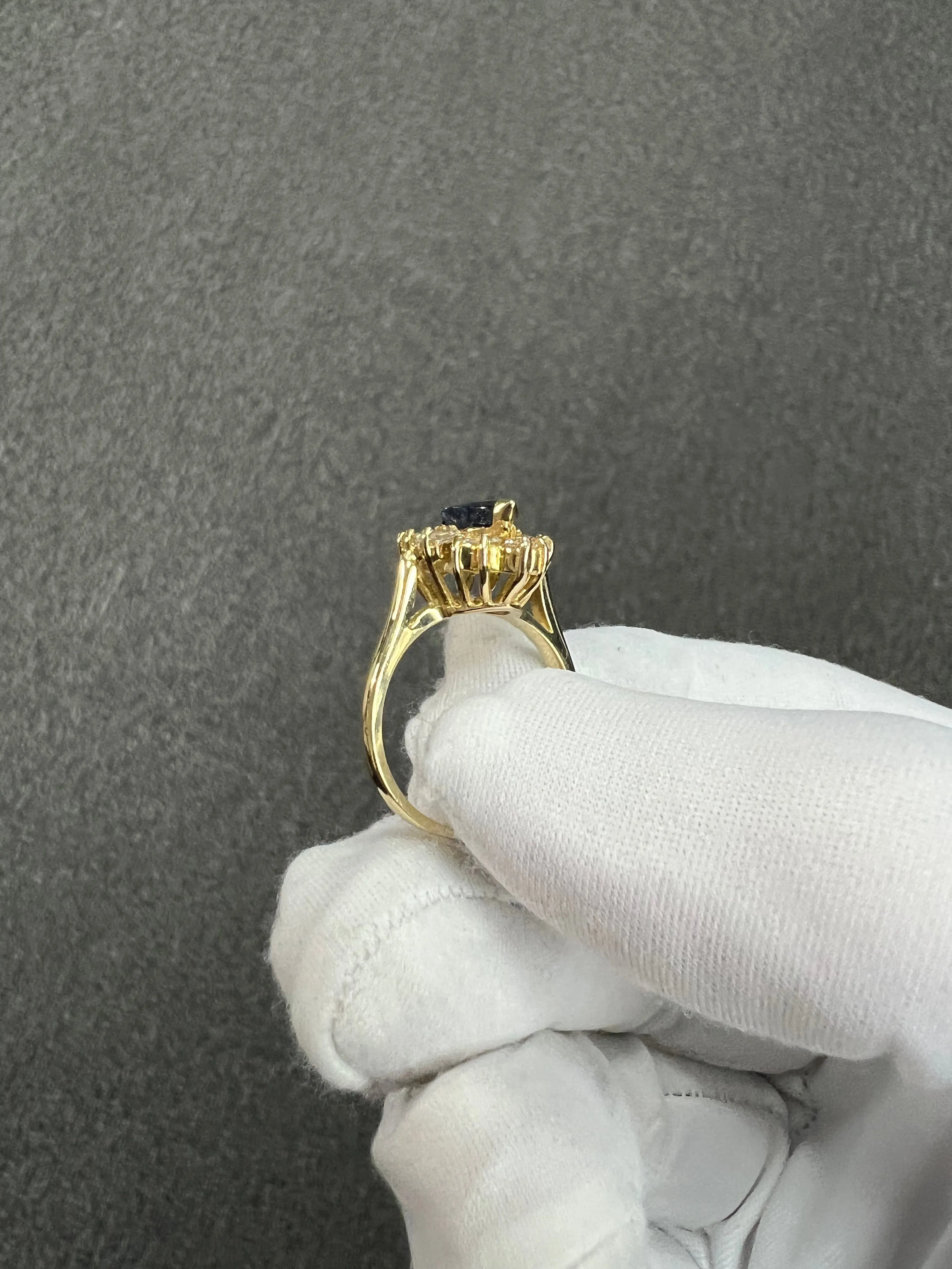 1980s Marquis Sapphire Diamond 14k Yellow Gold Cluster Ring