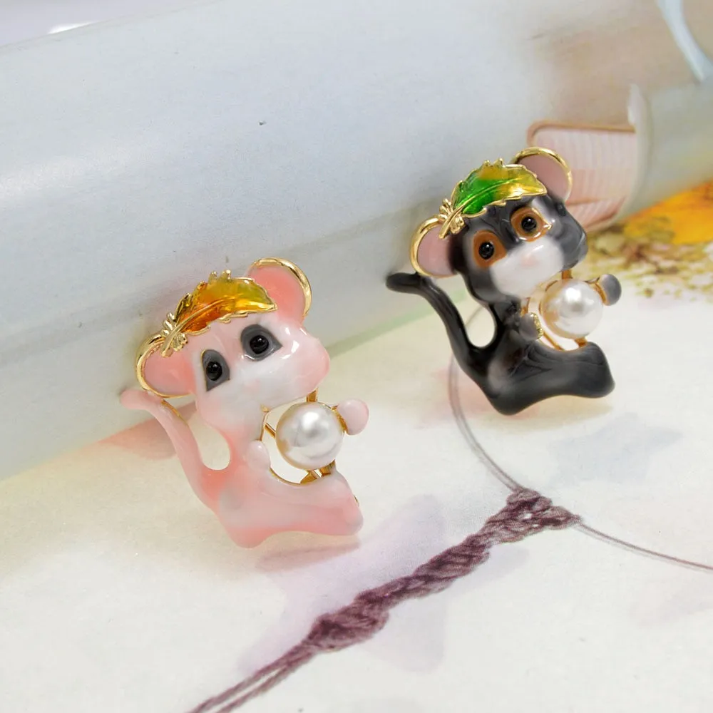 4 Colors Choose Enamel Mouse Brooches