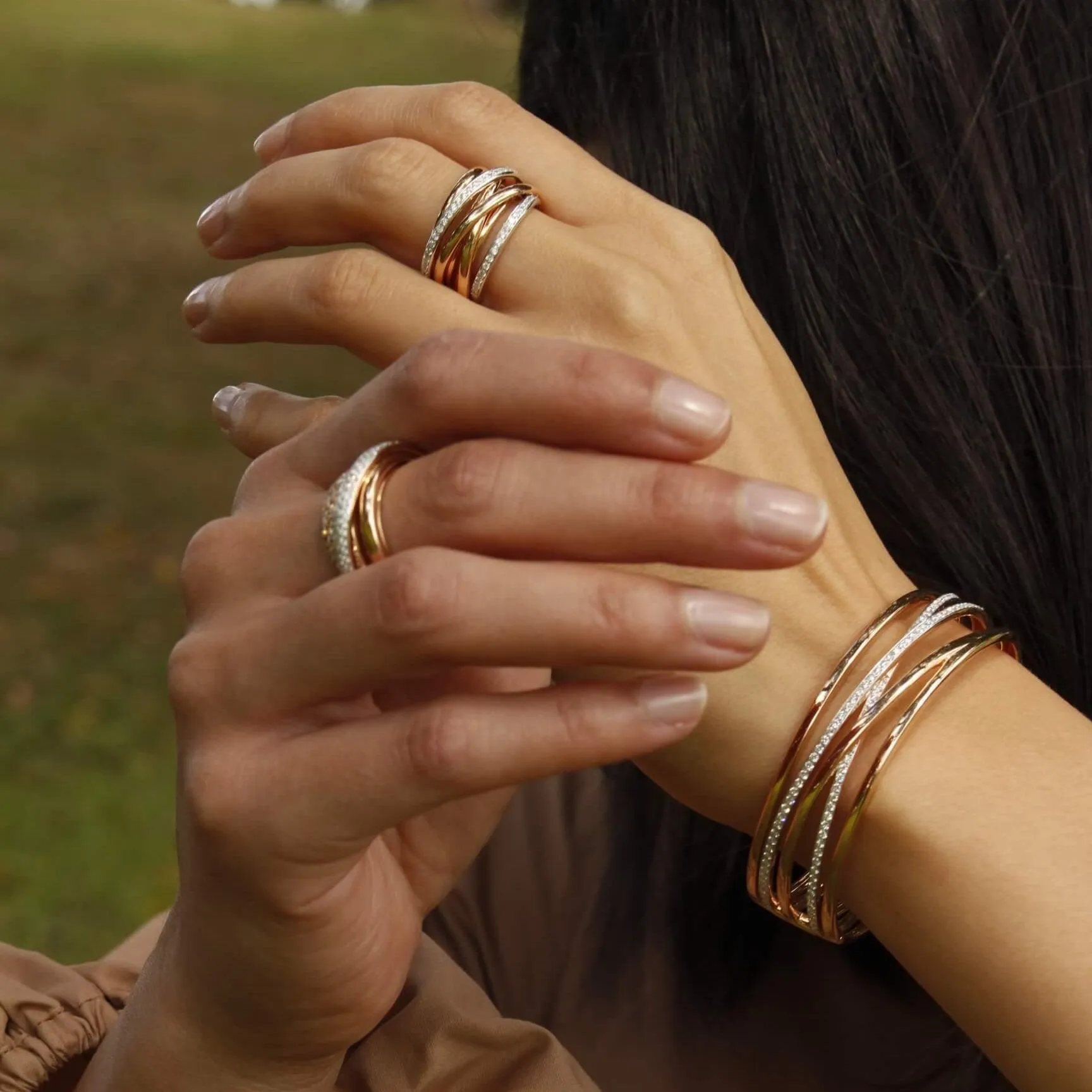 Al Coro Serenata Bangle Diamond 18k Gold