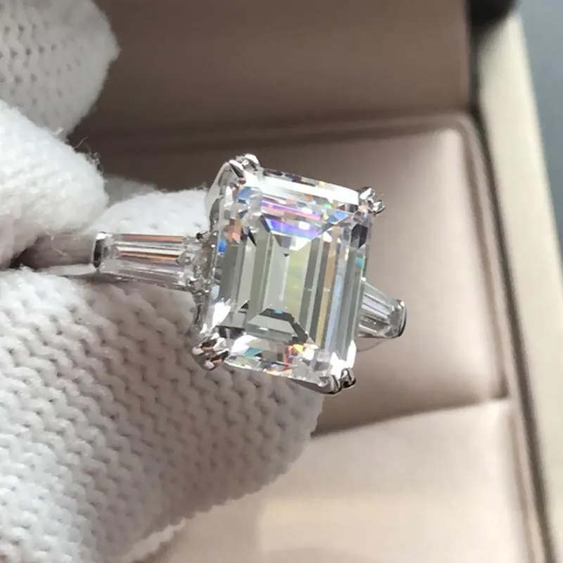 Jolics 3CT Emerald Cut Tapered Double Prong Three Stone Ring