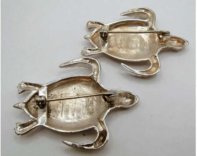 Kemp Ridley Sterling Silver Opal Inlay Turtle Pin
