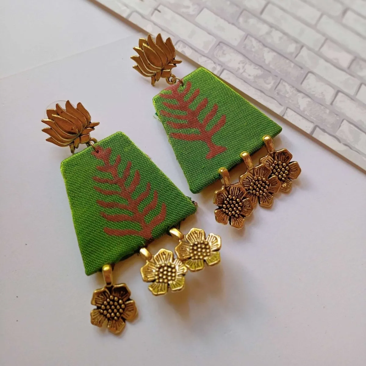 Light Green Leaf Pattern Golden Charm Earrings