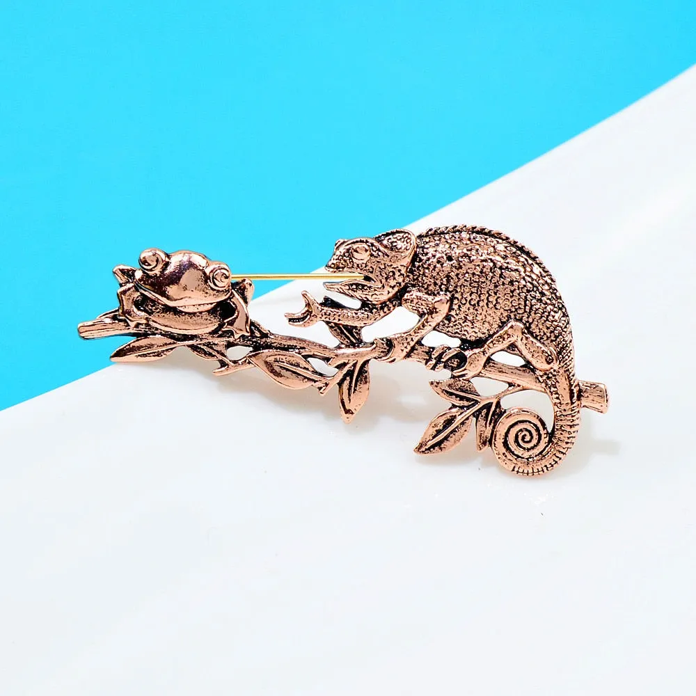 Lizard Preying On Frog Brooch