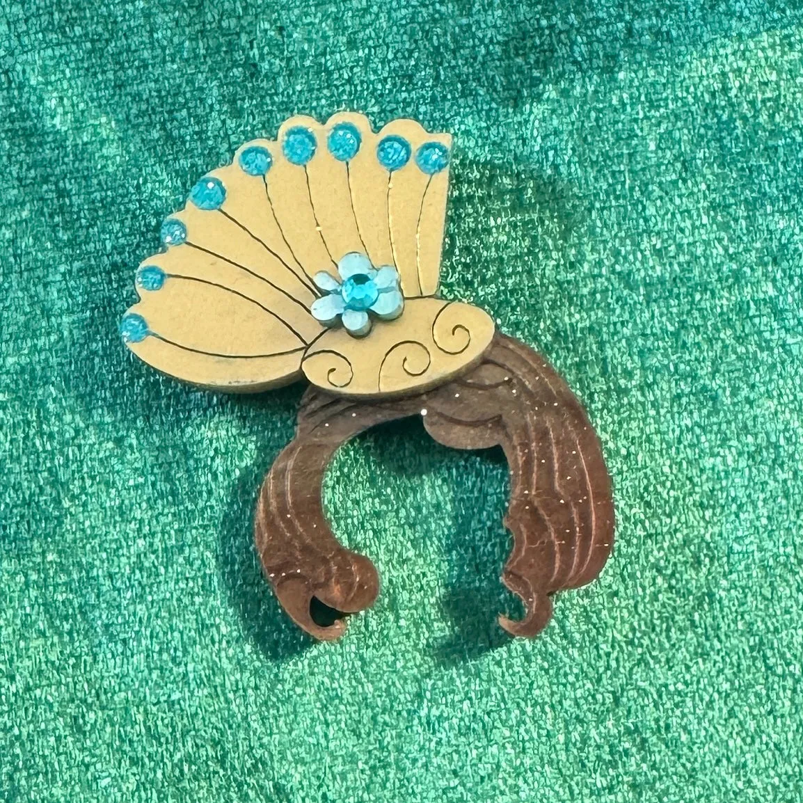 Peacock hair brown - Gloria doll clothes - Set of 2