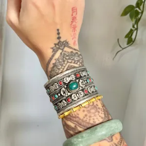 Protection • Cuff