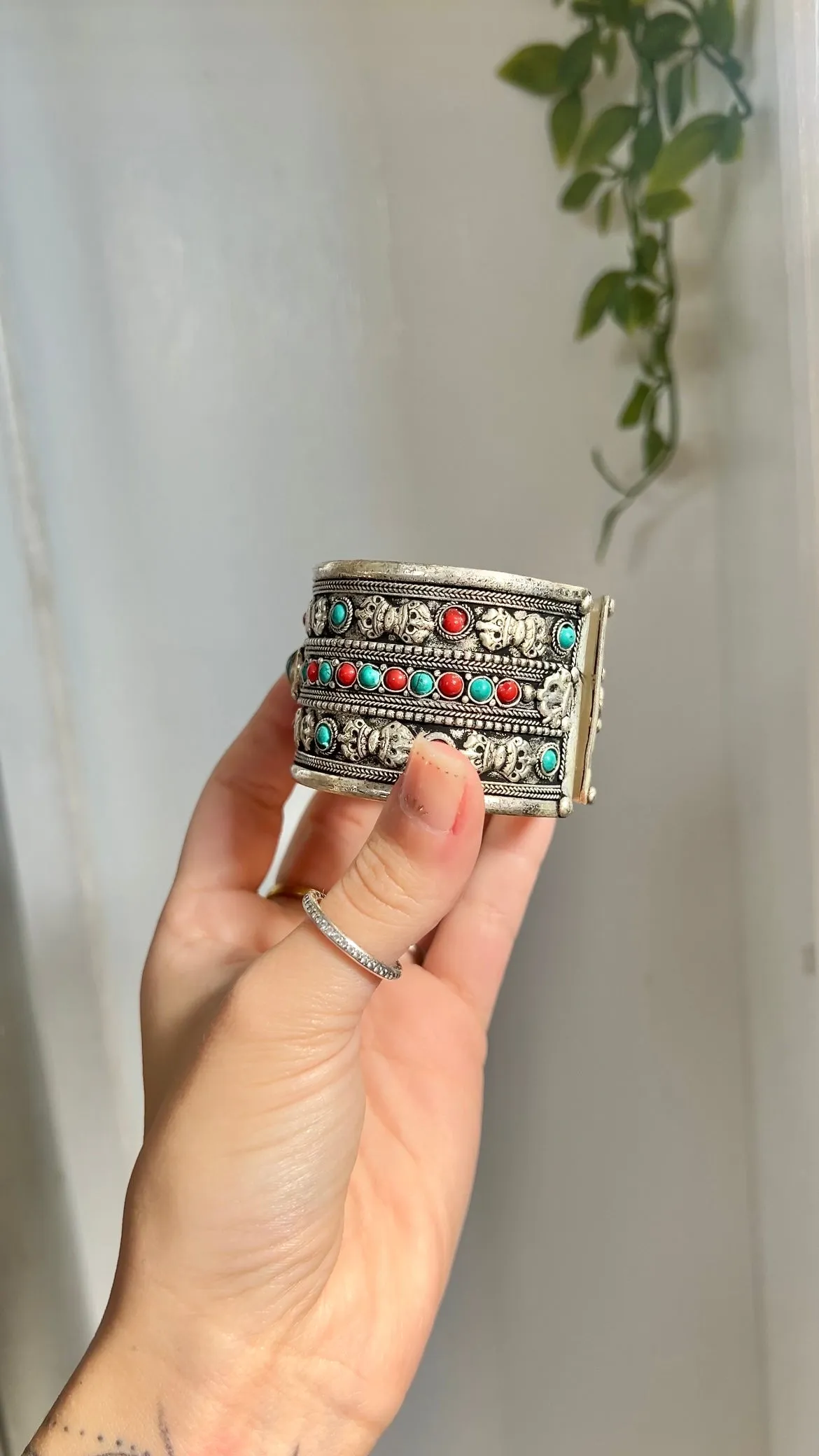 Protection • Cuff