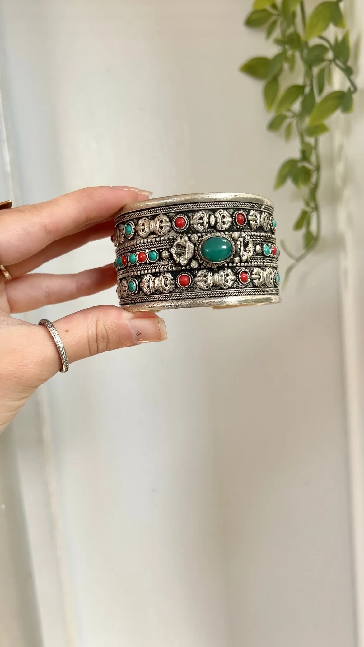Protection • Cuff