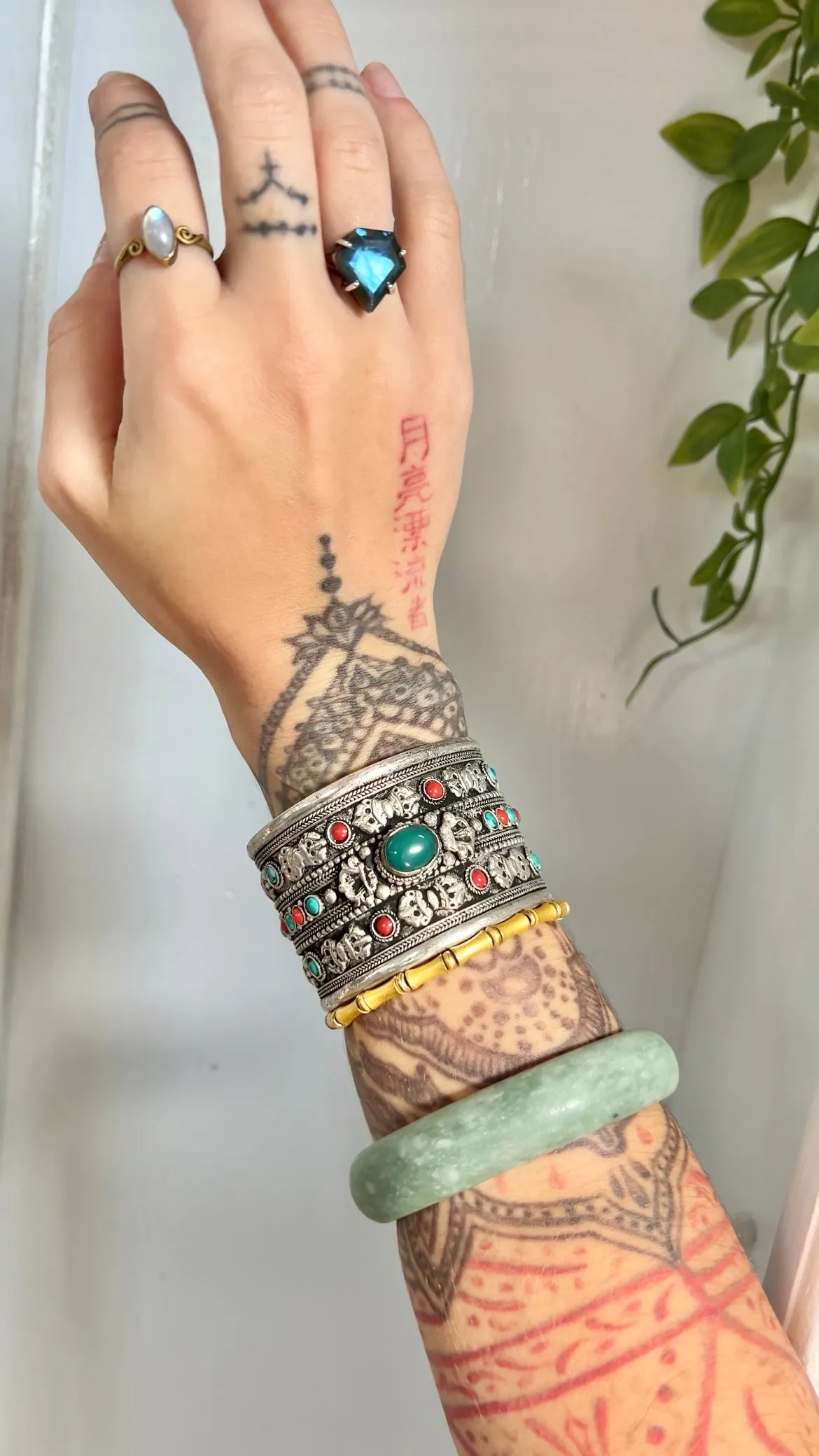 Protection • Cuff