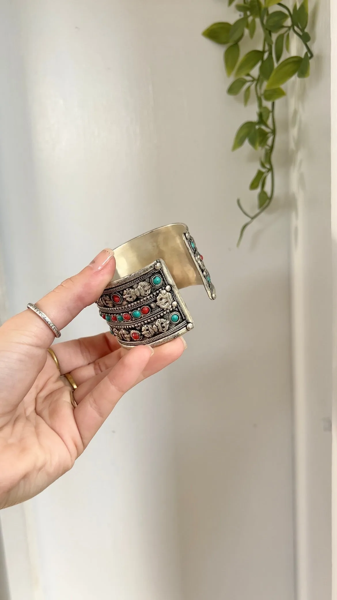 Protection • Cuff