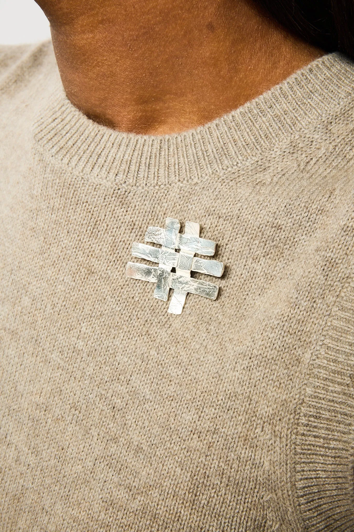 UNRAVELLED Large Weave Brooch